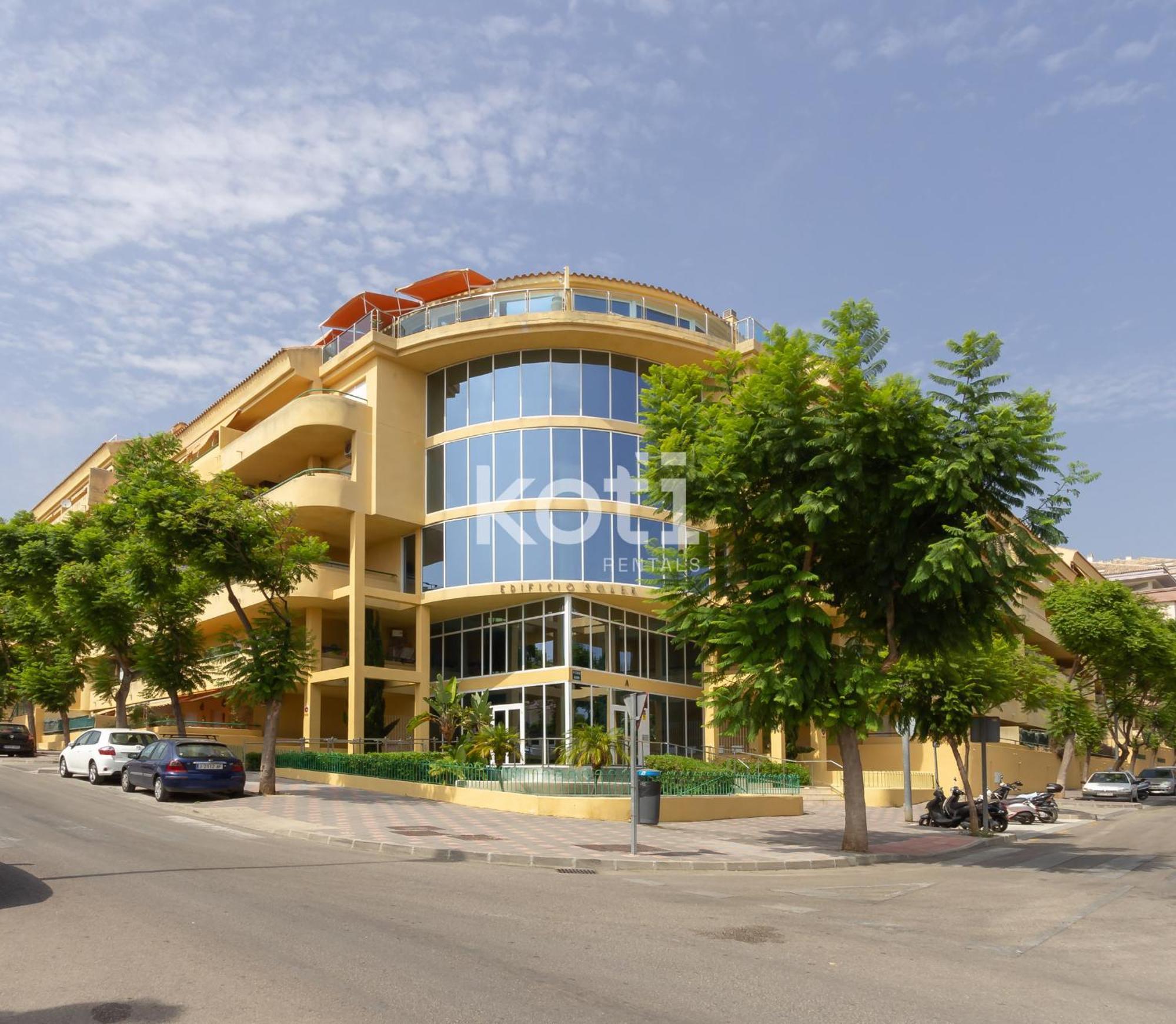 Koti Rentals - Nenufar Фуeнхирола Екстериор снимка